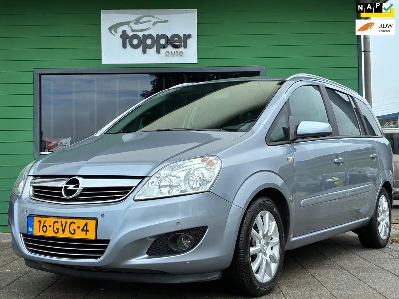 Opel Zafira 2.2 Temptation|2e Eigenaar|Automaat|7. Pers|Naviga — photo 1 of 15
