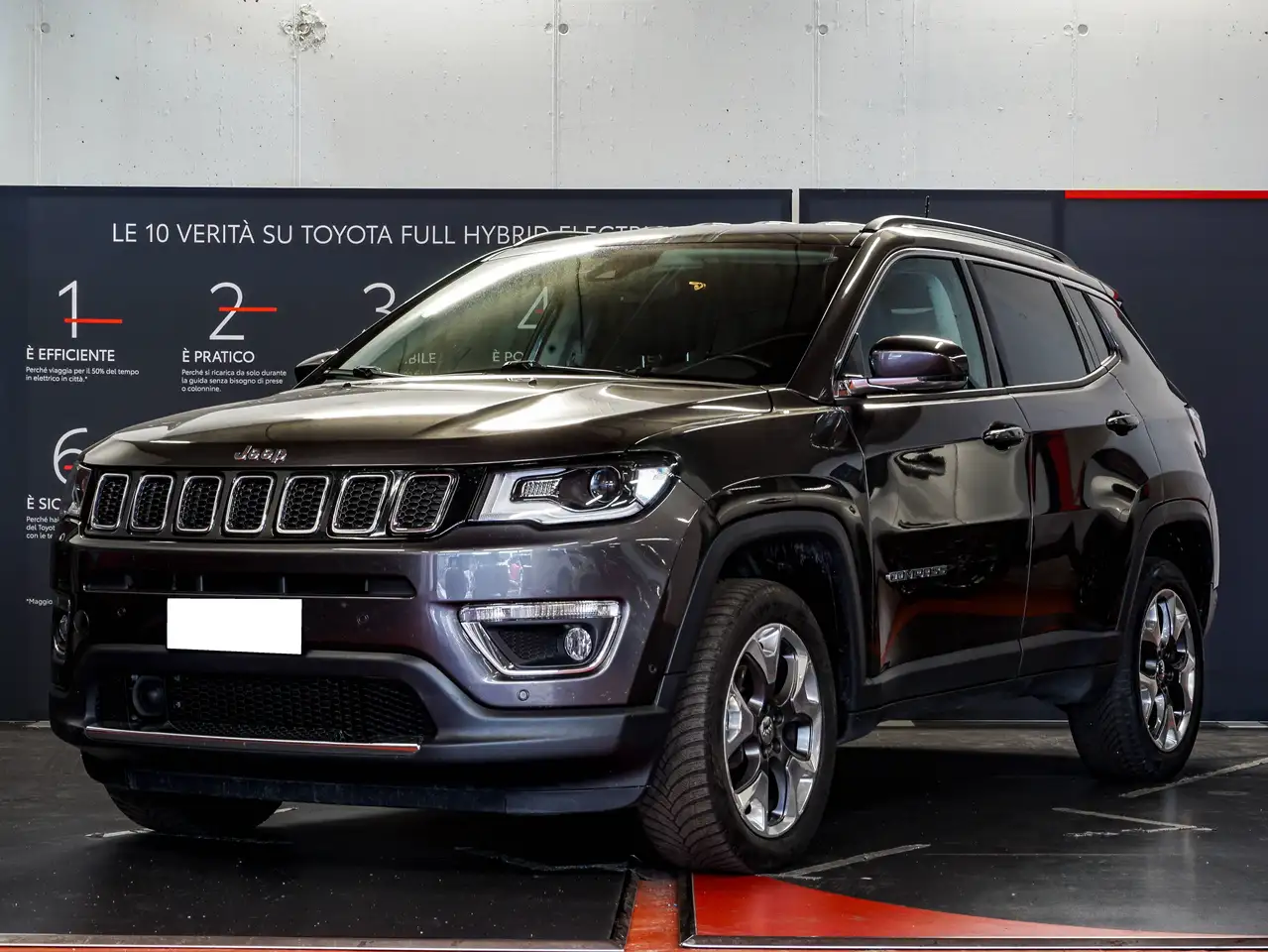 Jeep Compass 2.0 mjt Limited 4wd 140cv my19 — photo 1 of 13