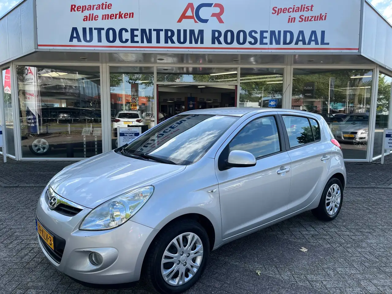 Hyundai i20 1.2i Business Edition lage kmstand/Climate control — photo 1 of 20