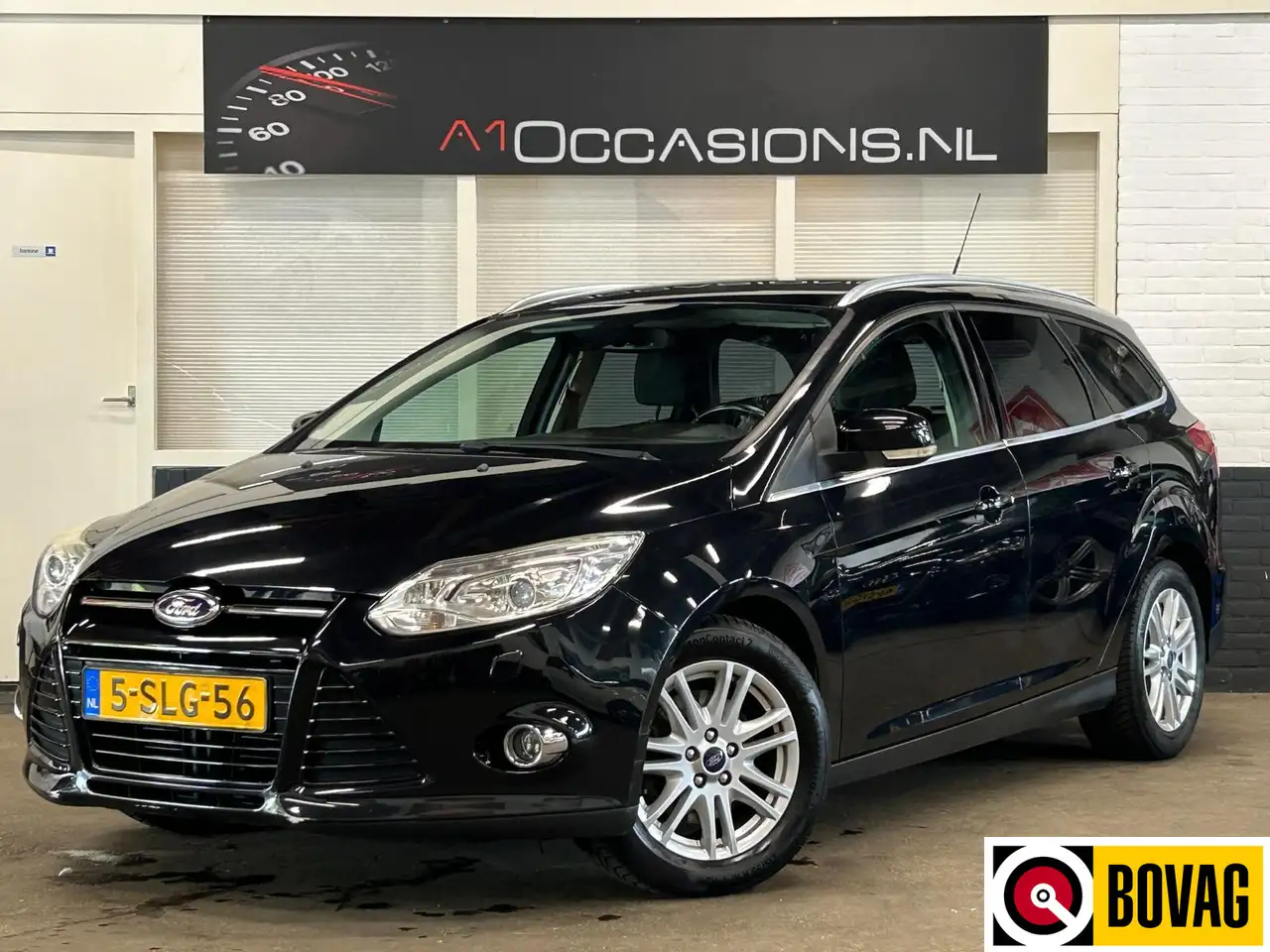 Ford Focus Wagon 1.6 EcoBoost Titanium + NAVI — photo 1 of 26