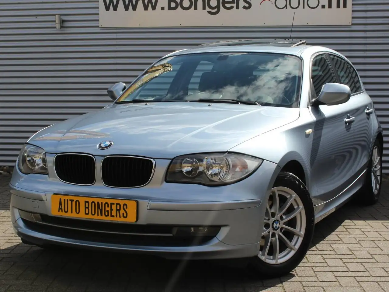 BMW 116 116i Business Line — photo 1 of 23