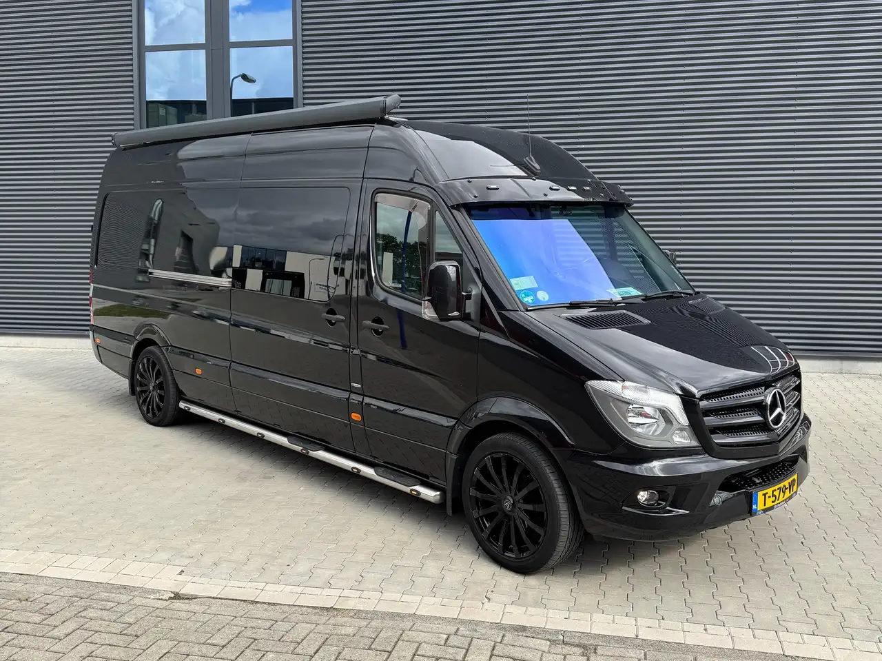 Mercedes-Benz Sprinter Sprinter undefined — photo 1 of 23