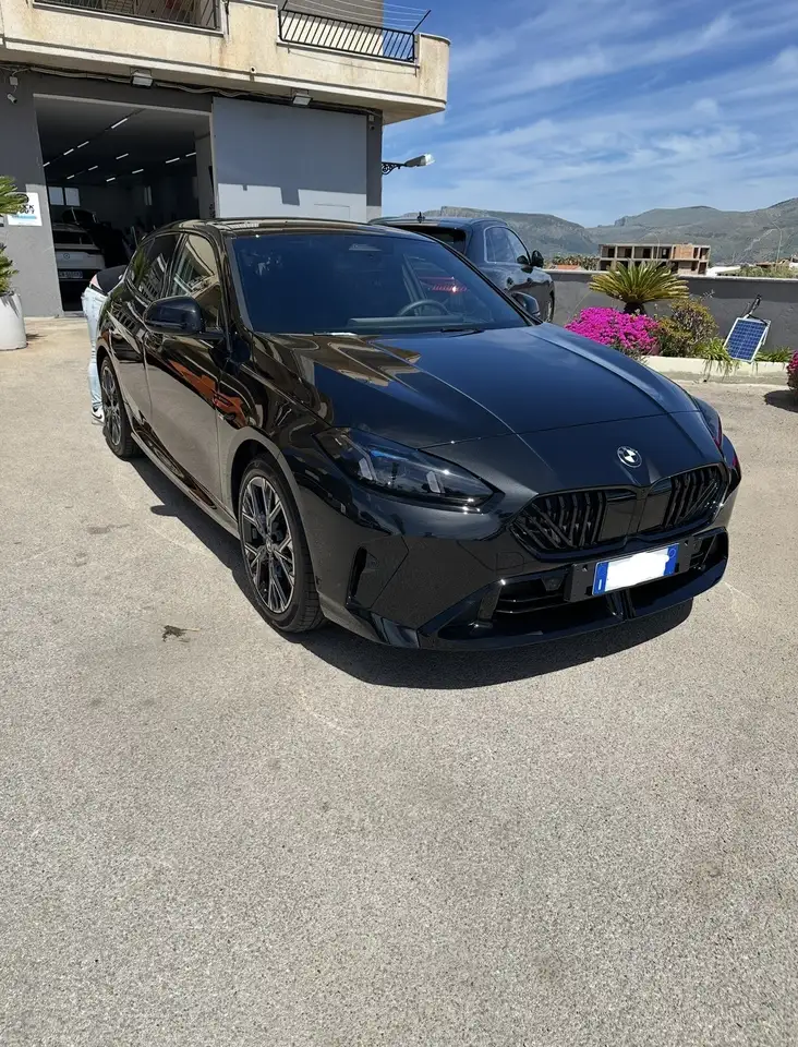BMW 118 118d MSport Pro auto — photo 1 of 7