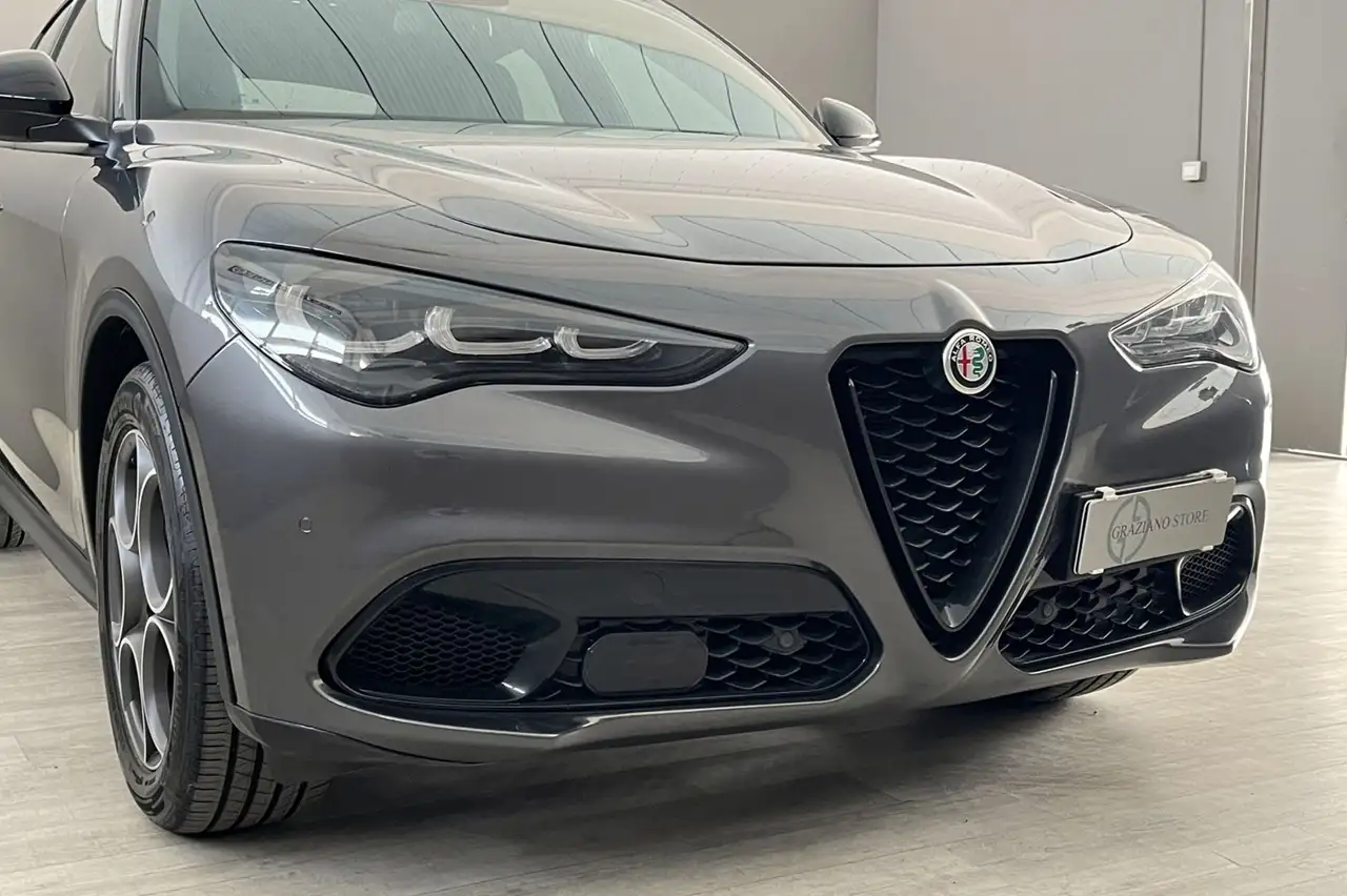 2023 Alfa Romeo Stelvio 2.2 TD 160 CV AT8 RWD Sprint, photograph 9