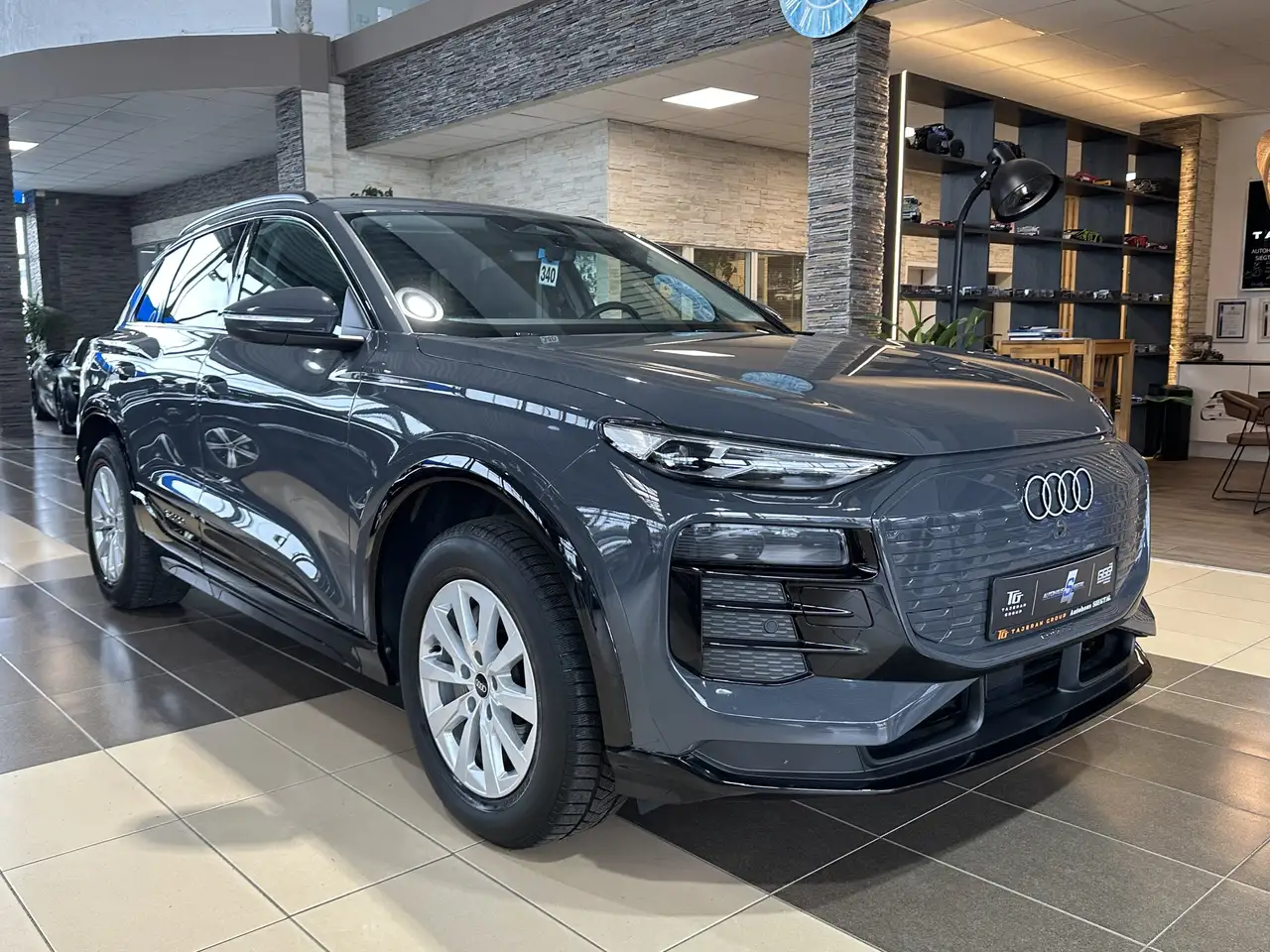 Audi Sonstige Performance Navi LED SHZ DAB PDC — photo 1 of 29
