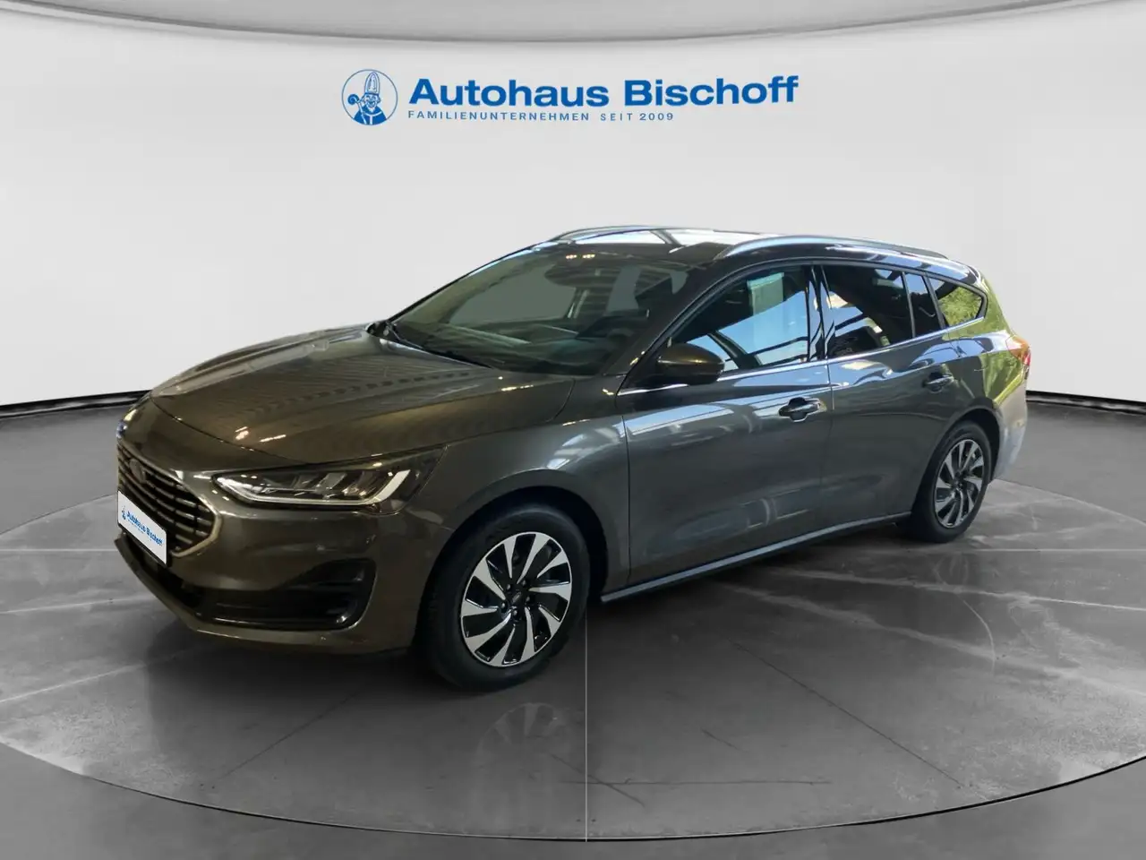 Ford Focus 1.0 EcoBoost Titanium S/S — photo 1 of 25