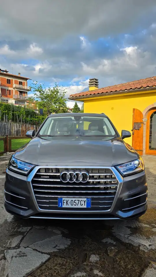 Audi Q7 3.0 tdi ultra quattro tiptronic — photo 1 of 15