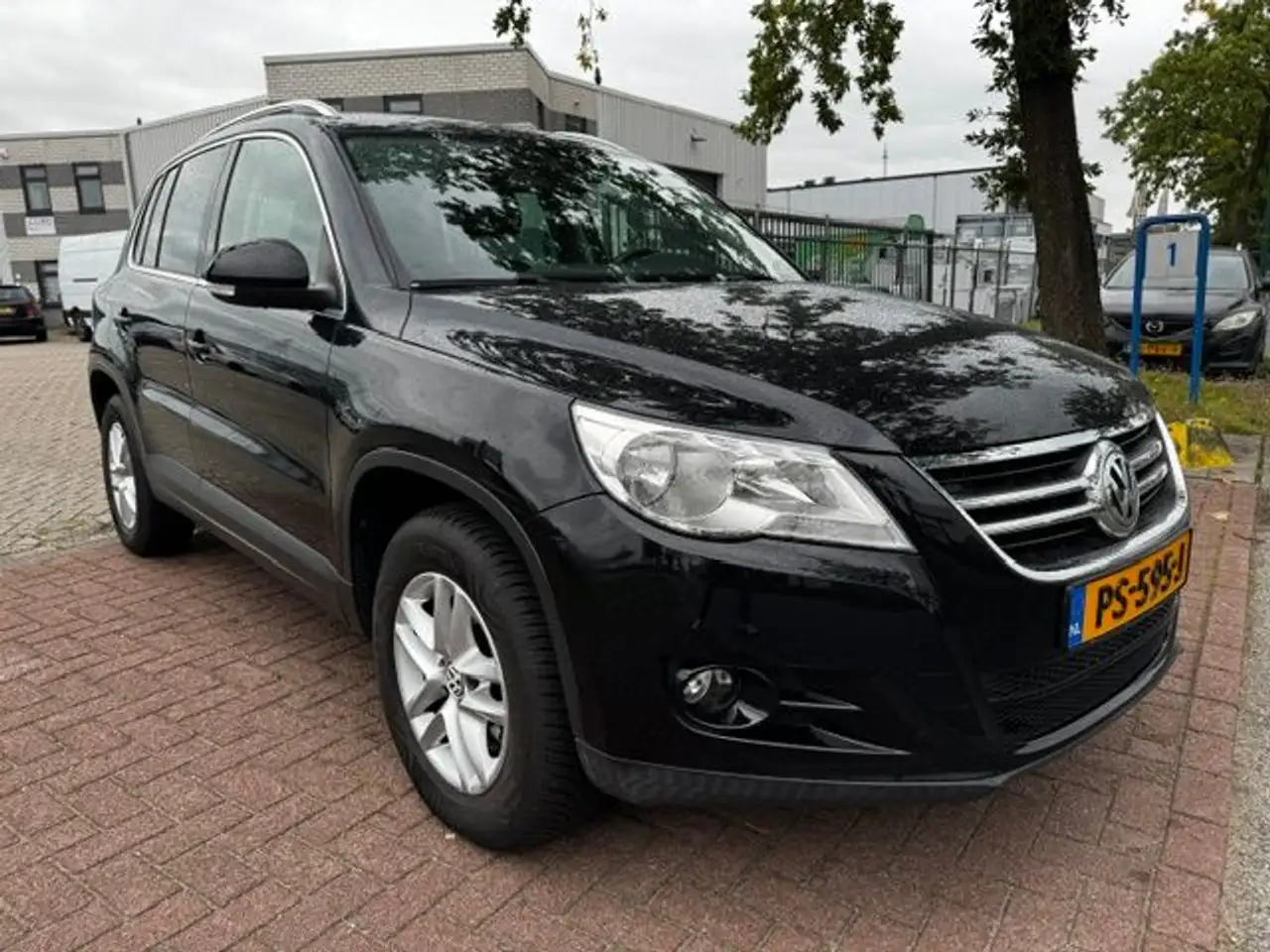 Volkswagen Tiguan 1.4 TSI 150pk Comfort&Design 4Motion Airco/ECC,Led — photo 1 of 17