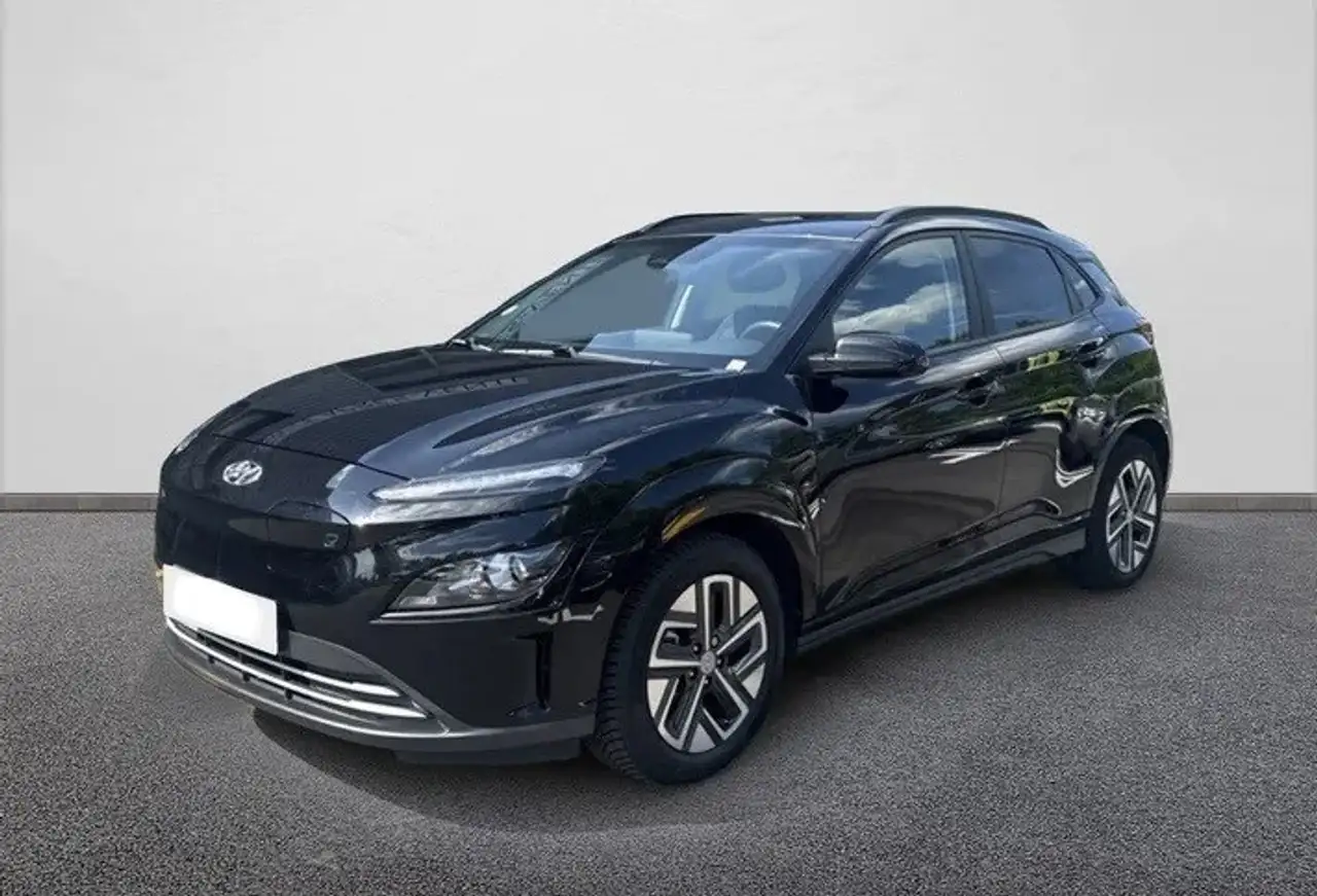 Hyundai KONA EV Fashion 64 kWh ACC l WARMTEPOMP l SoH 99% l CAM — photo 1 of 12