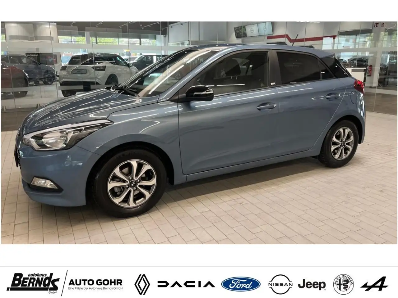 Hyundai i20 1.2 Passion KLIMAANLAGE — photo 1 of 28