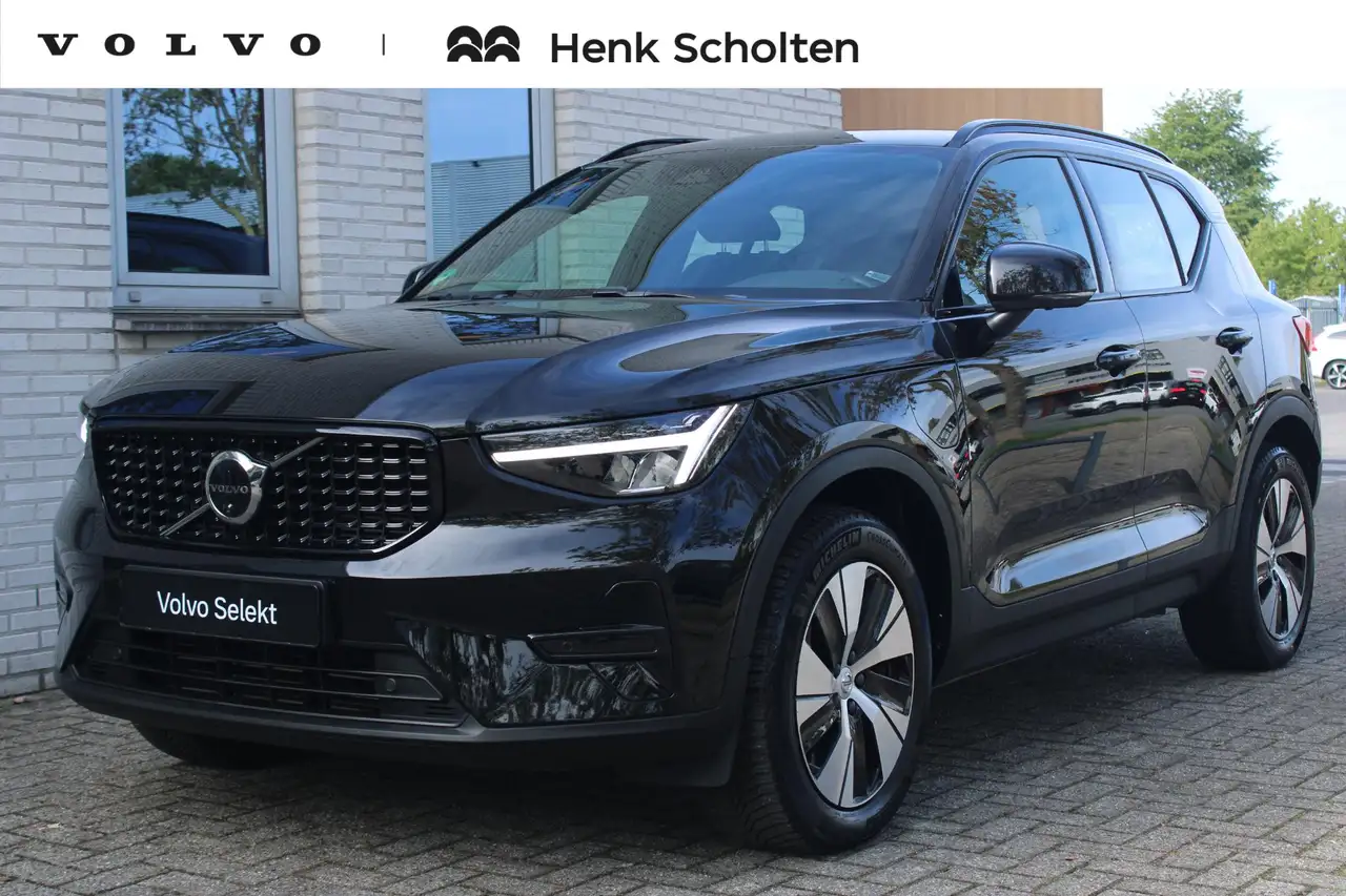Volvo XC40 1.5 T5 Plug-in hybrid Plus Dark | Apple carplay / — photo 1 of 37