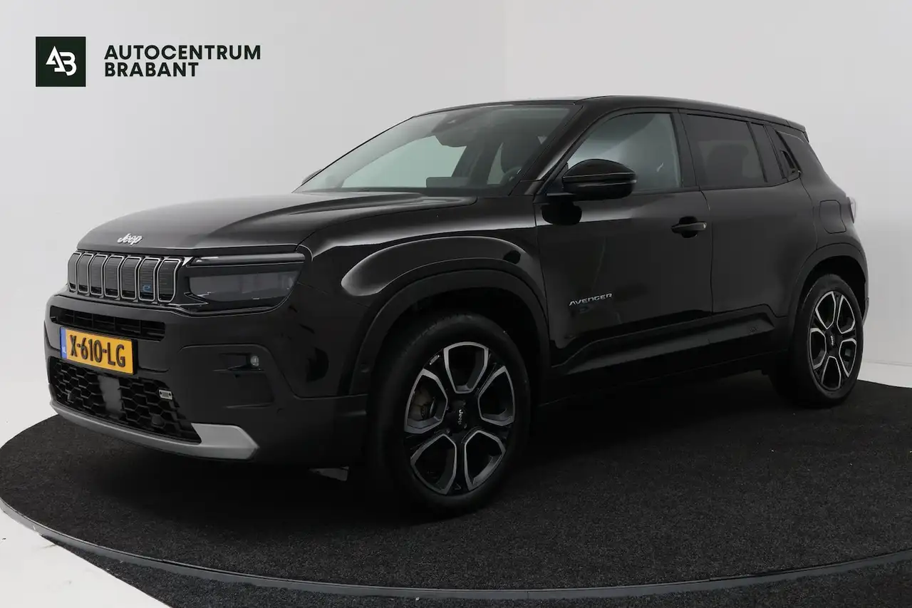Jeep Avenger Summit 54 kWh SOH 95% (PARKEERSENSOREN, CRUISE CON — photo 1 of 25