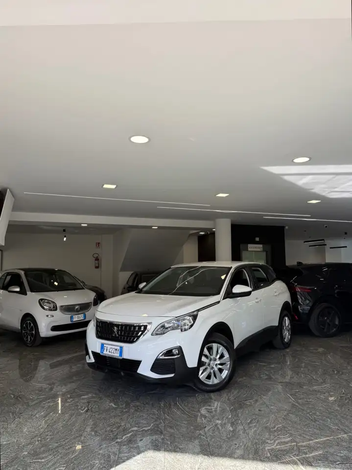 Peugeot 3008 3008 BlueHDi 130 S&S Allure — photo 1 of 12