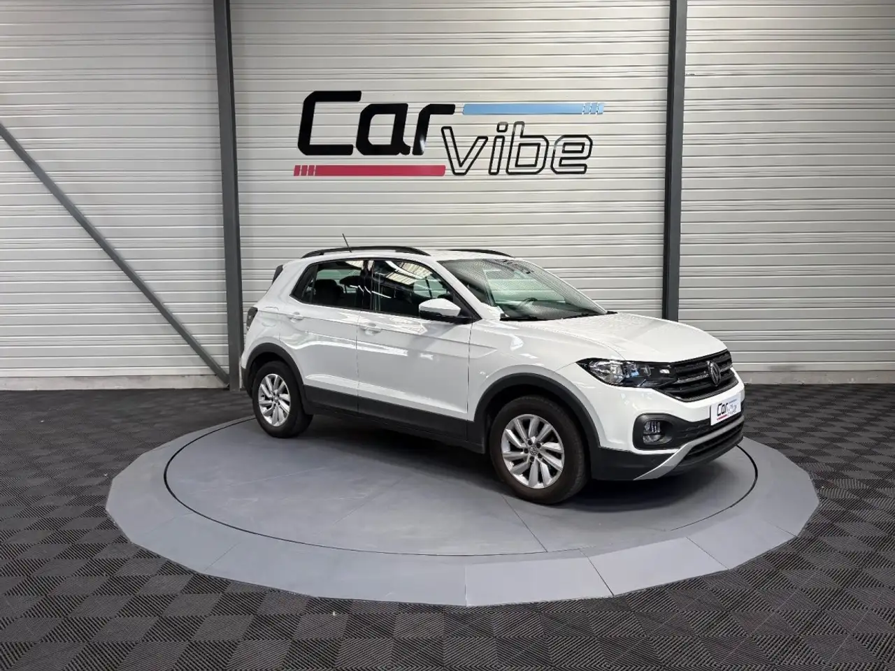 Volkswagen T-Cross BUSINESS 1.0 TSI 115 DSG7 - CARPLAY - CAMERA DE RECUL - GARANTIE 12 MOIS — photo 1 of 27