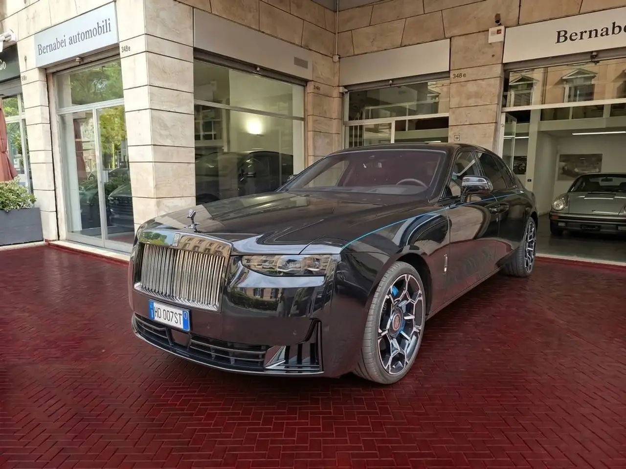 Rolls-Royce Ghost Ghost II 6.7 V12 Black Badge IVA ESPOSTA — photo 1 of 13