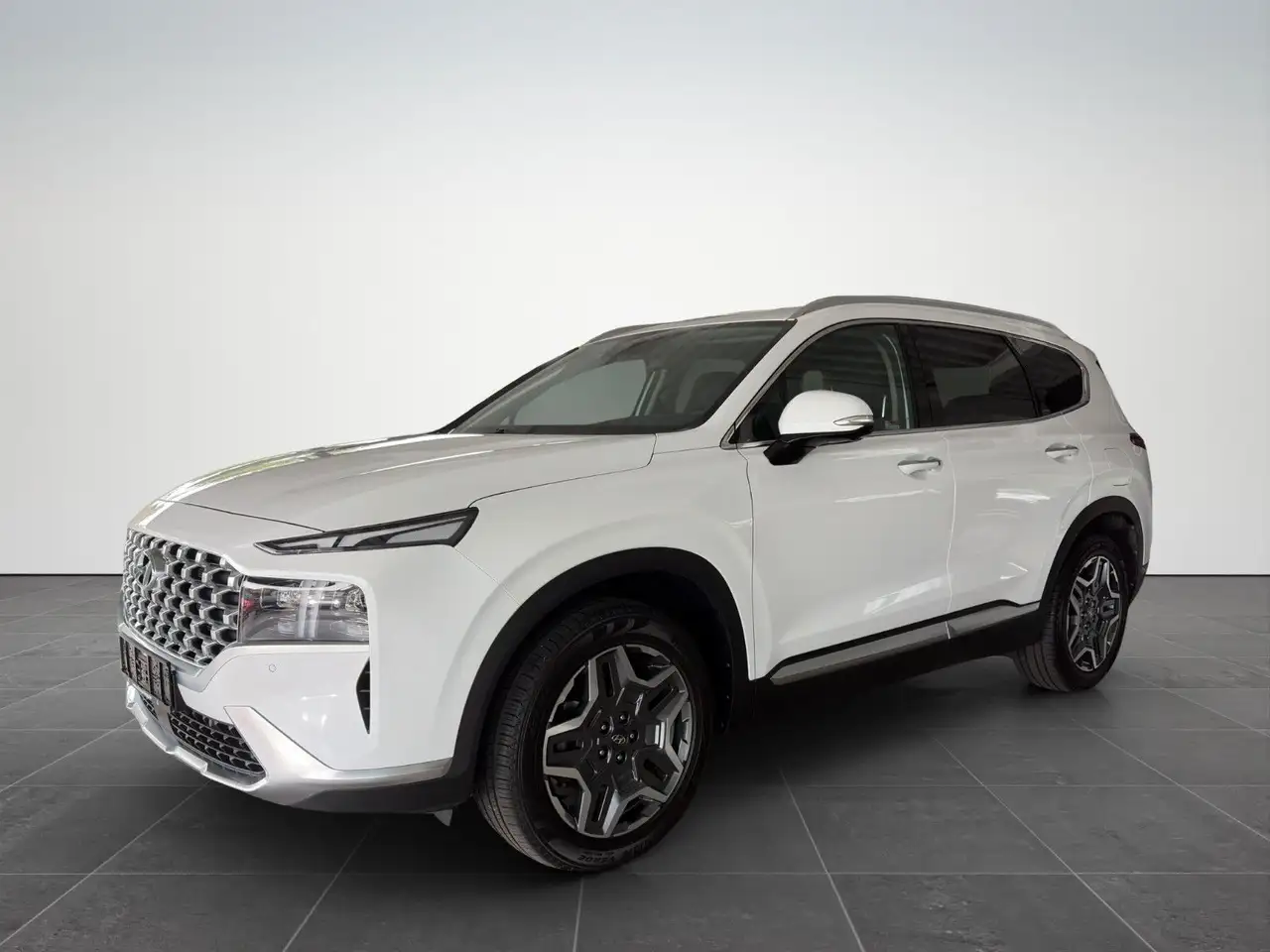 Hyundai SANTA FE 1.6 T-GDI Prime Plug-In Hybrid 4WD — photo 1 of 18