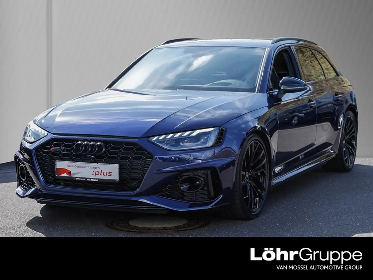 Audi RS4 RS 4 Avant 2.9 TFSI B&O Matrix Sportabgas Leder — photo 1 of 15