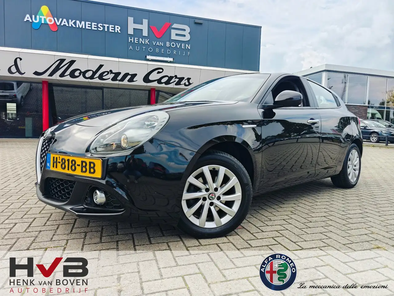Alfa Romeo Giulietta 1.4 Turbo — photo 1 of 19