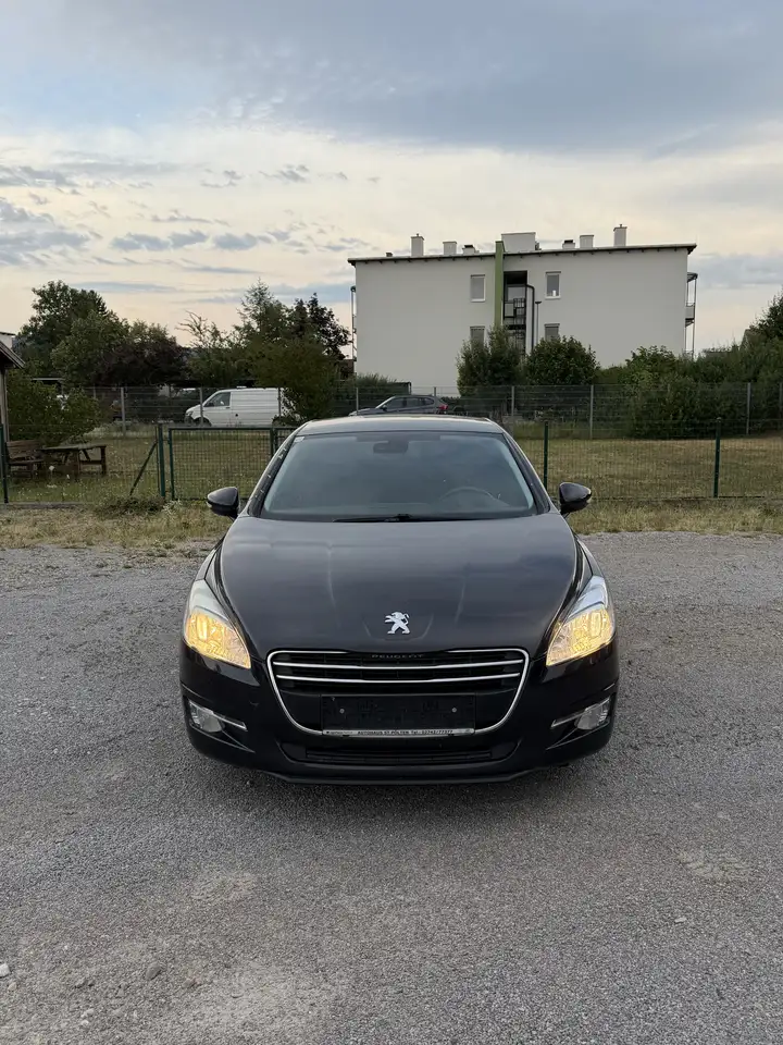 Peugeot 508 1,6 THP 160 Allure — photo 1 of 10