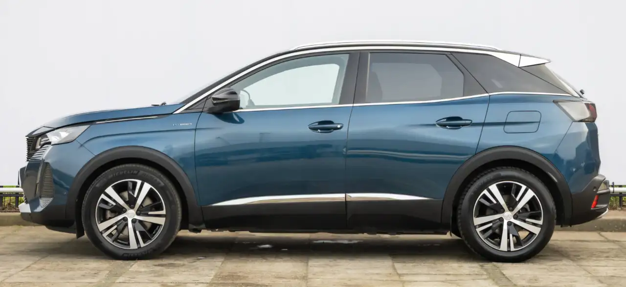Peugeot 3008 3008 1.6 HY4 300 GT P Bns — photo 1 of 15