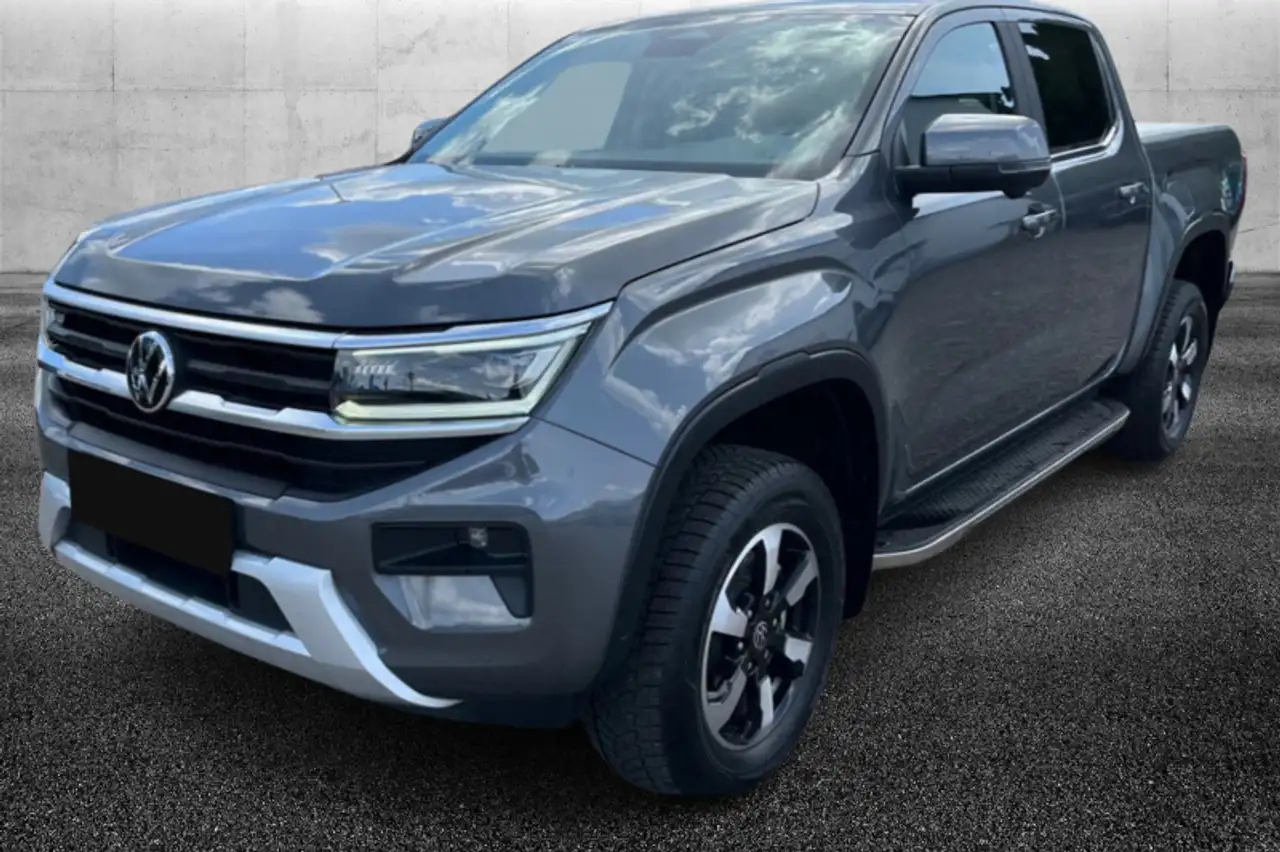 Volkswagen Amarok 3.0 V6 TDI 241 CV 4MOTION aut. Style — photo 1 of 8