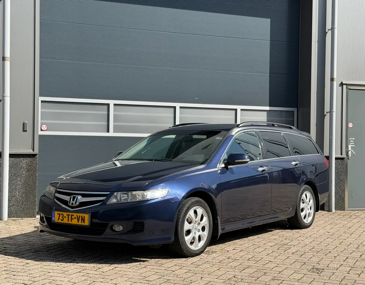 Honda Accord Tourer 2.0i Sport bj.2006 Navi|Cc|Airco|Nap. — photo 1 of 23