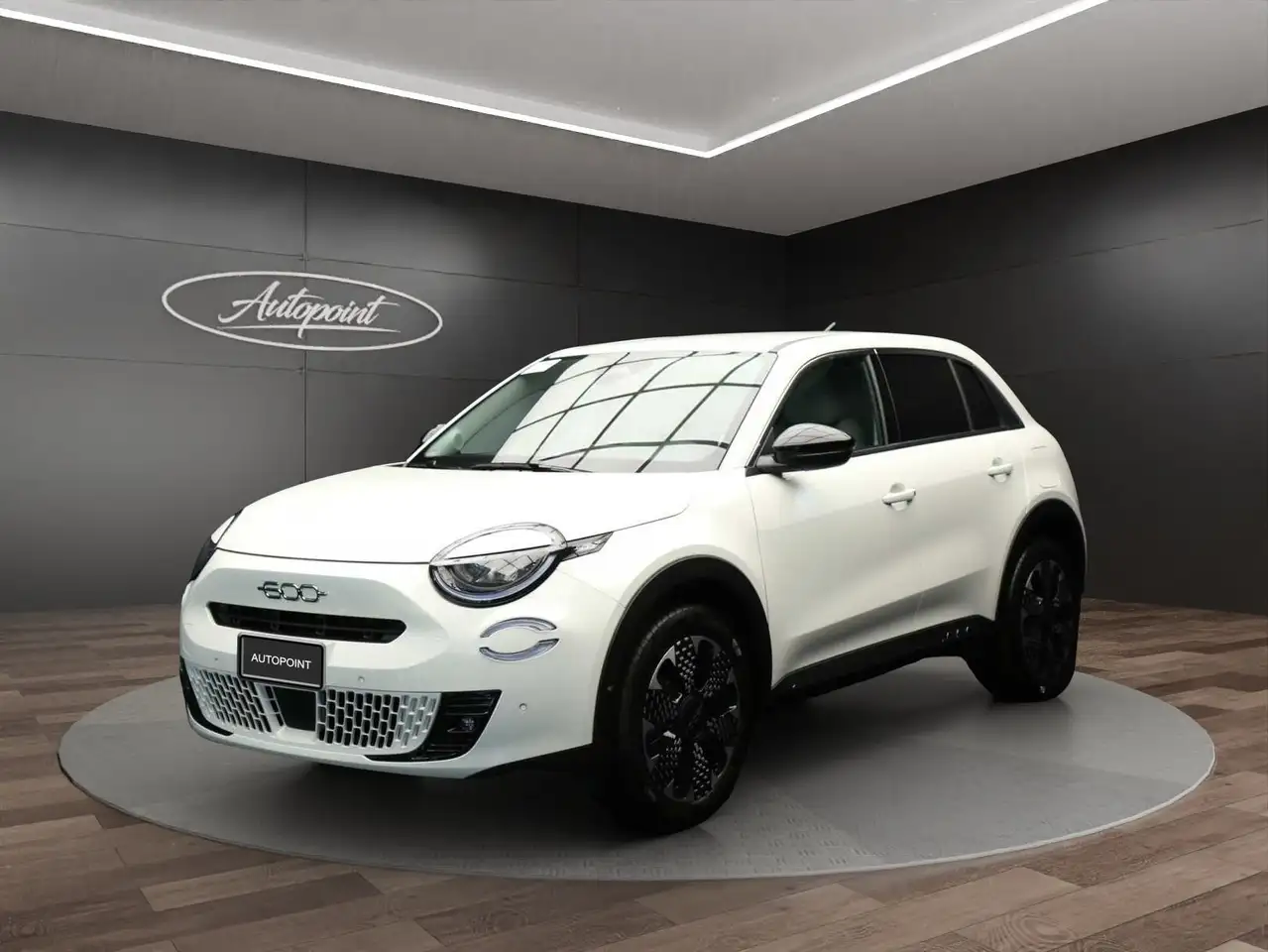 Fiat 600 1.2 Hybrid 145cv La Prima II DCT — photo 1 of 15