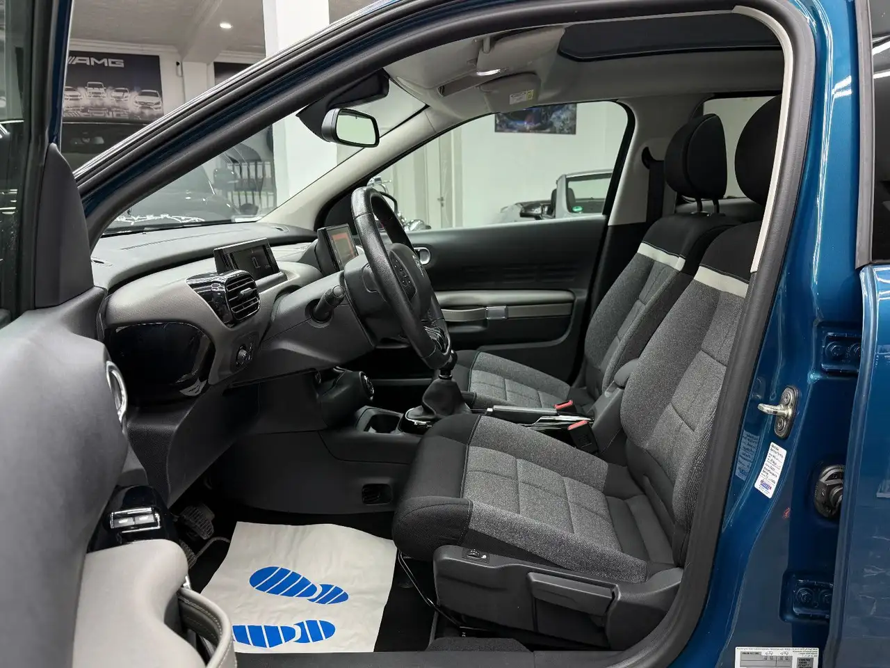 2018 Citroen C4 Cactus 1.2 Shine 2. Hand Pano Kamera CarPlay, photograph 11