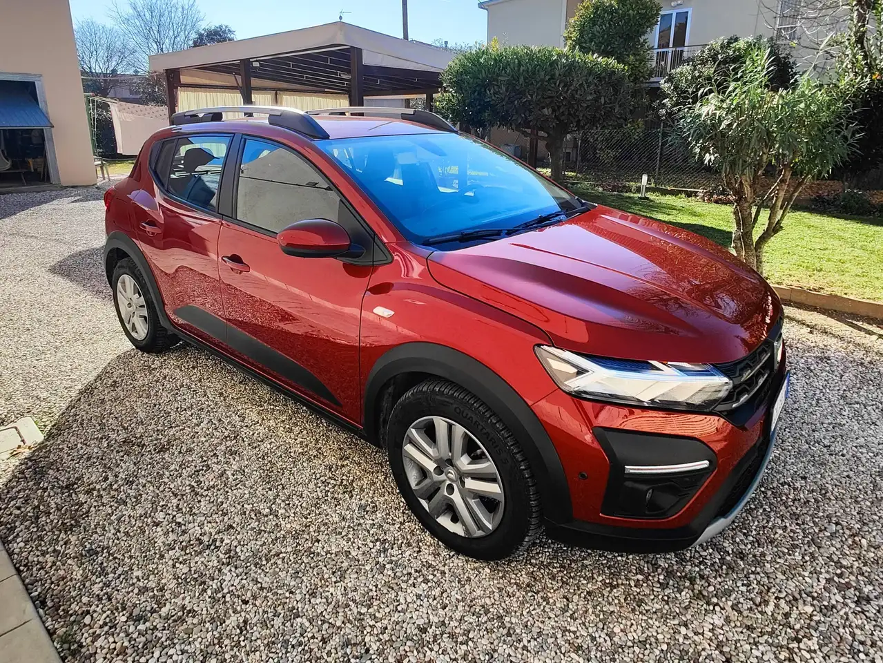 Dacia Sandero Sandero Stepway III 2021 Stepway 1.0 tce Comfort SL DaciaPlus Eco-g 100cv — photo 1 of 15