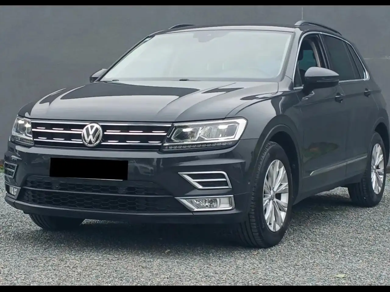 Volkswagen Tiguan 2.0 TDI 150 BLUEMOTION CONFORT LINE — photo 1 of 30