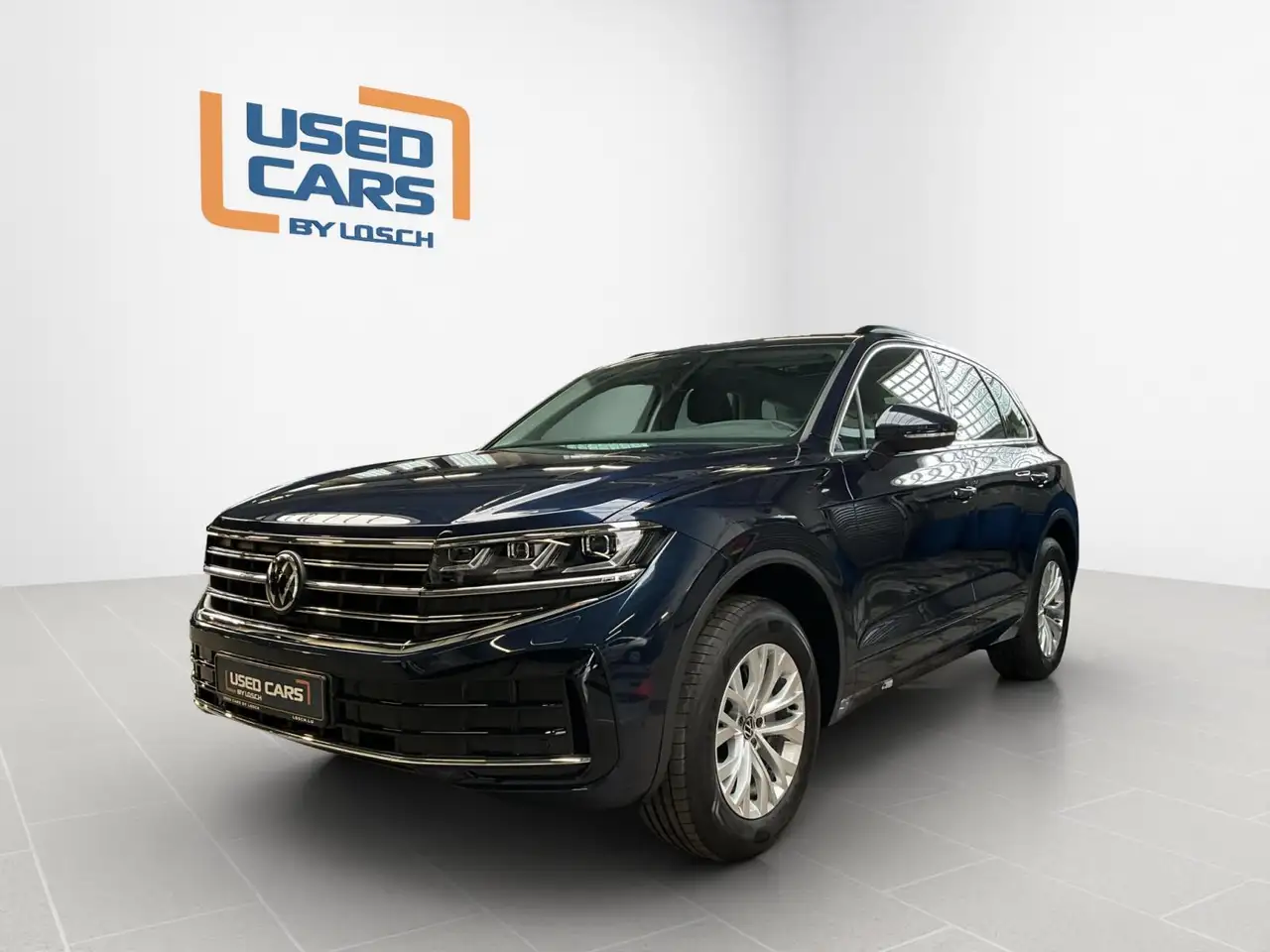 Volkswagen Touareg Elegance+V6TDI+4Motion+AHK+Pano+Navi+Led — photo 1 of 24