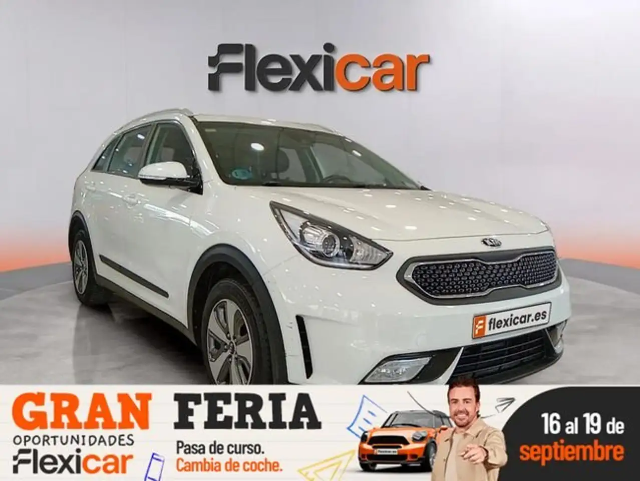 Kia Niro 1.6 GDi Híbrido 104kW (141CV) Concept — photo 1 of 15