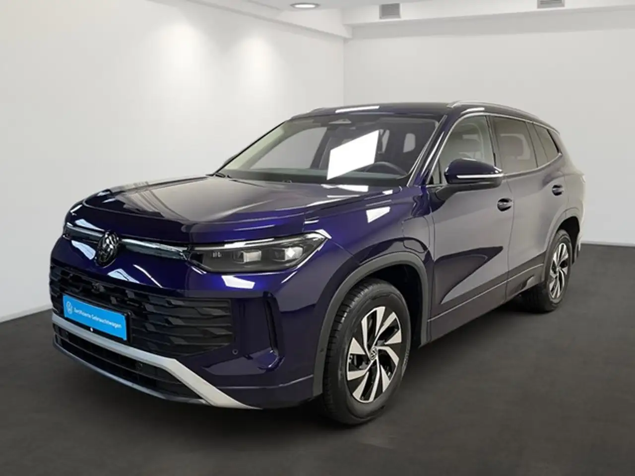 Volkswagen Tayron Life 1.5 TSI eHybrid DSG - LED Plus AHK DCC Rear V — photo 1 of 8