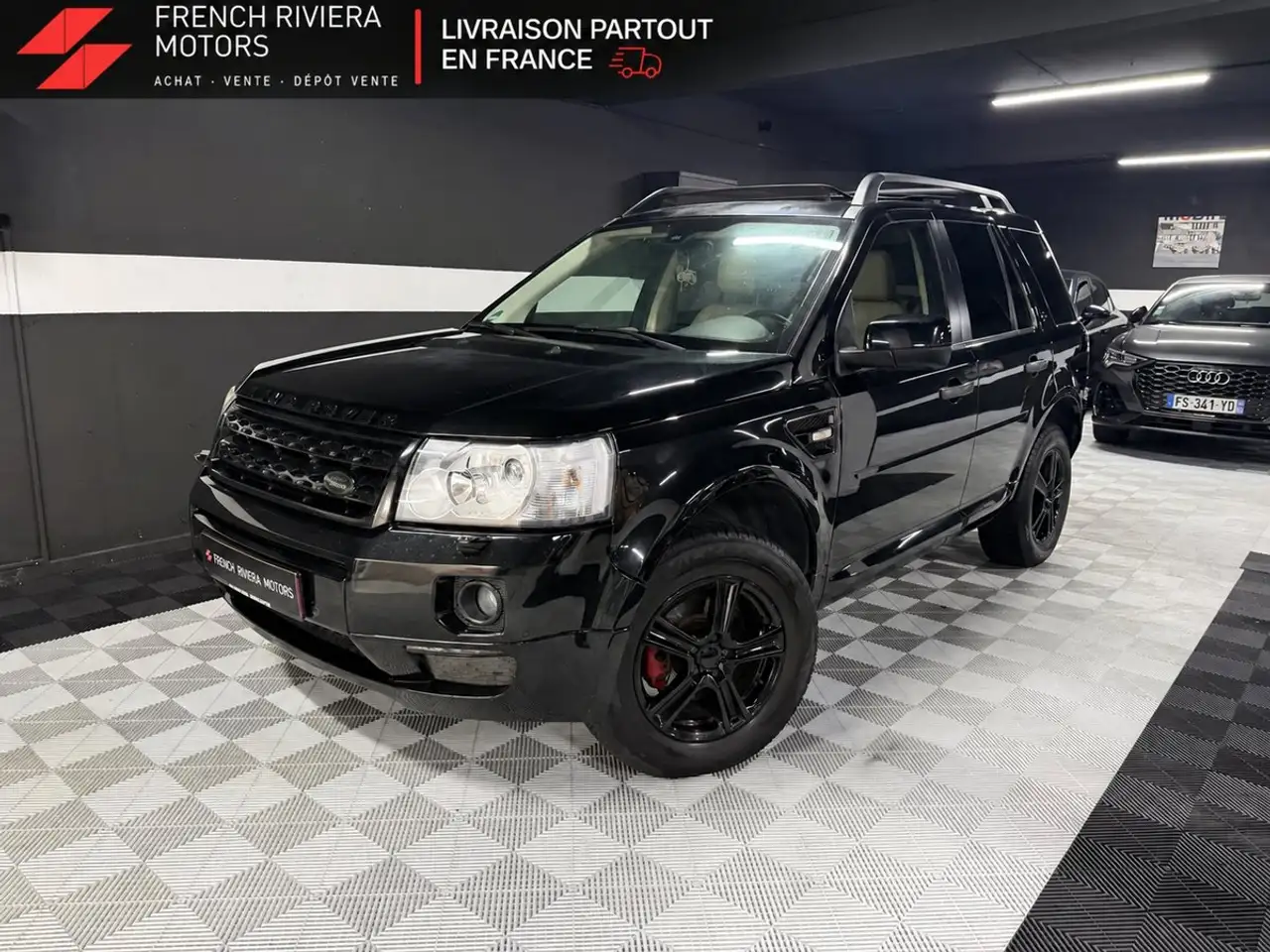 Land Rover Freelander 2.2 TD4 - SD4 - BOITE AUTO - Cuir - Toit Ouvrant - Clim Auto - Régulateur 2011 — photo 1 of 23