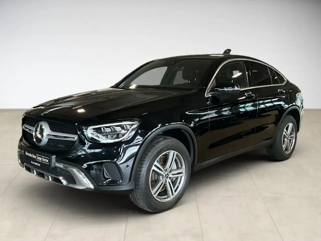Mercedes-Benz GLC 300 de 4MATIC Coupé ACC AHK AUT Akustikglas — photo 1 of 15