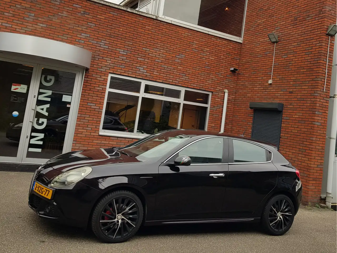 Alfa Romeo Giulietta 1.4 T 170Pk Vol Leder Navi Xenon 18"Vlg — photo 1 of 40