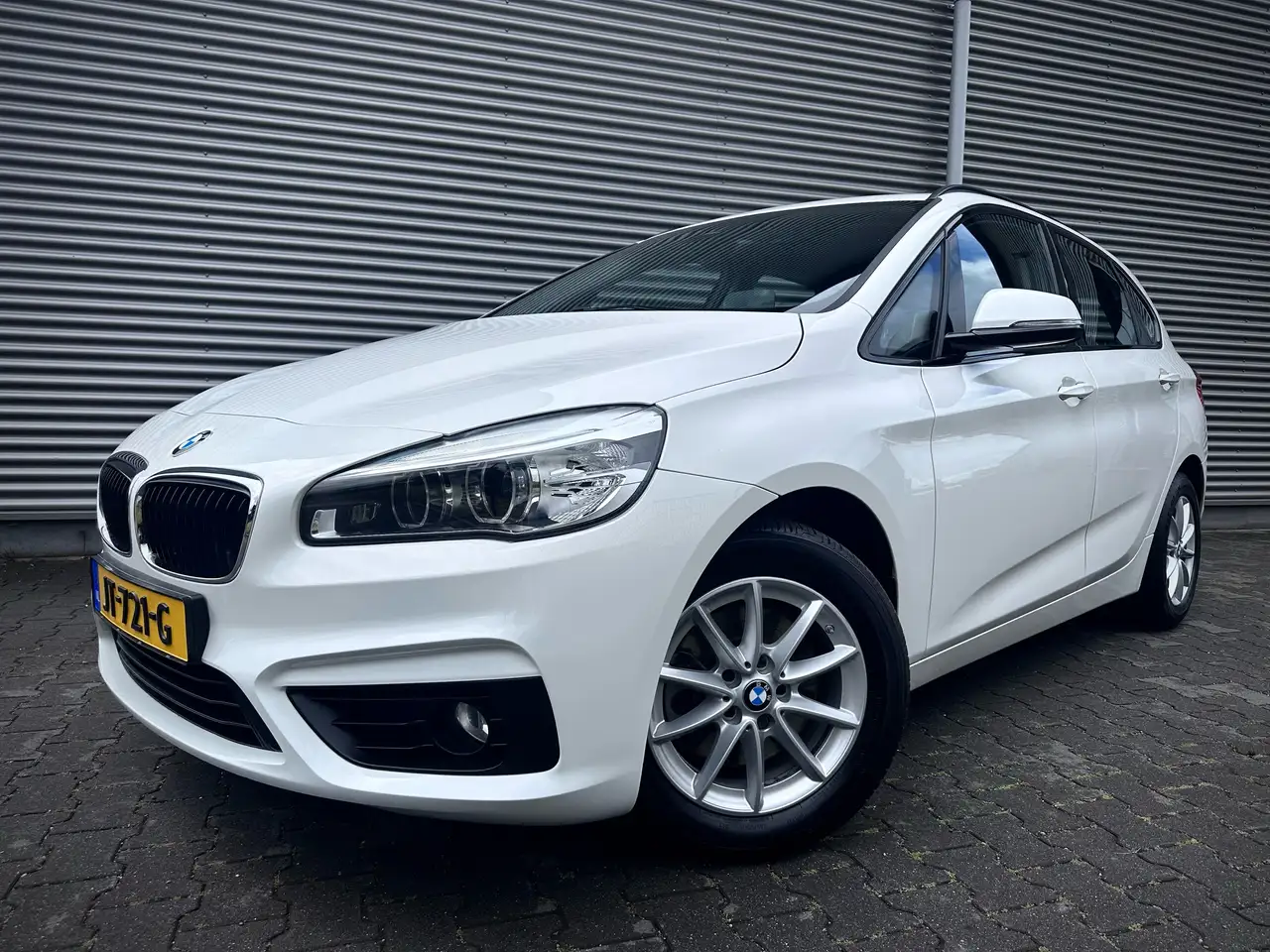 BMW 218 218I ACTIVE TOURER — photo 1 of 21