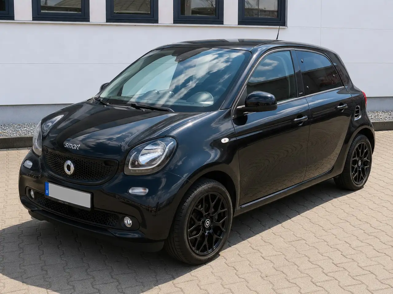 smart forFour Forfour 1.0 Passion 71cv twinamic my18 — photo 1 of 9