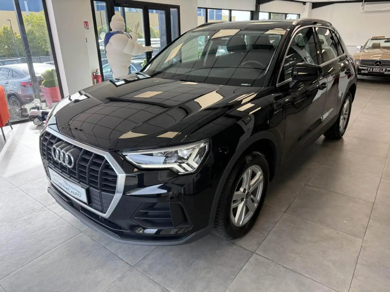 Audi Q3 45 TFSI-e 245 CH S-Tronic 6 Business Line + ATTELAGE — photo 1 of 31