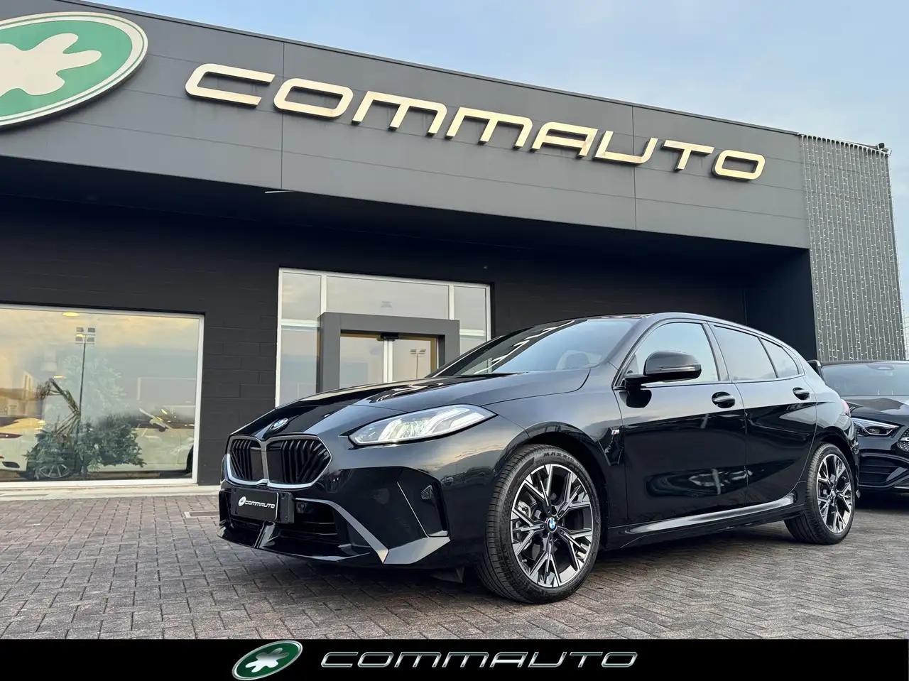 BMW 118 d Msport — photo 1 of 15