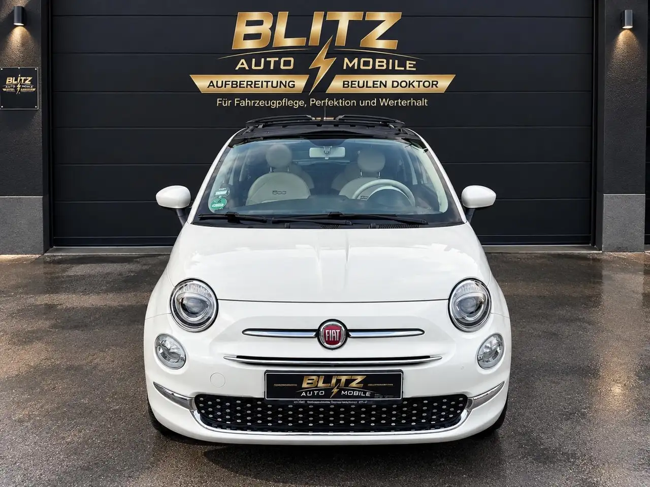 Fiat 500 Lounge/Klima/Navi/Panoramadach /1.Hand — photo 1 of 18