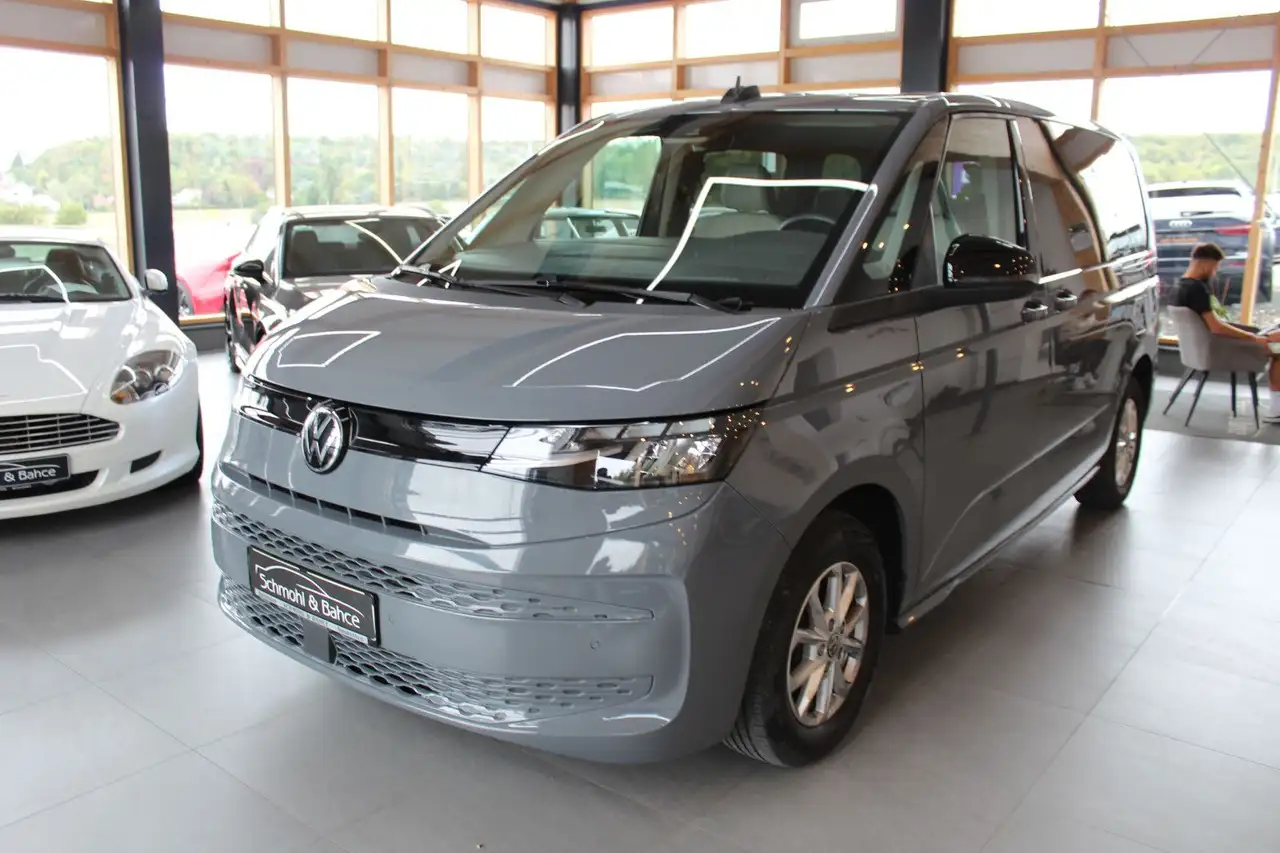 Volkswagen T7 Multivan 2.0 TDI DSG*NAVI*LED*KAMERA* — photo 1 of 25