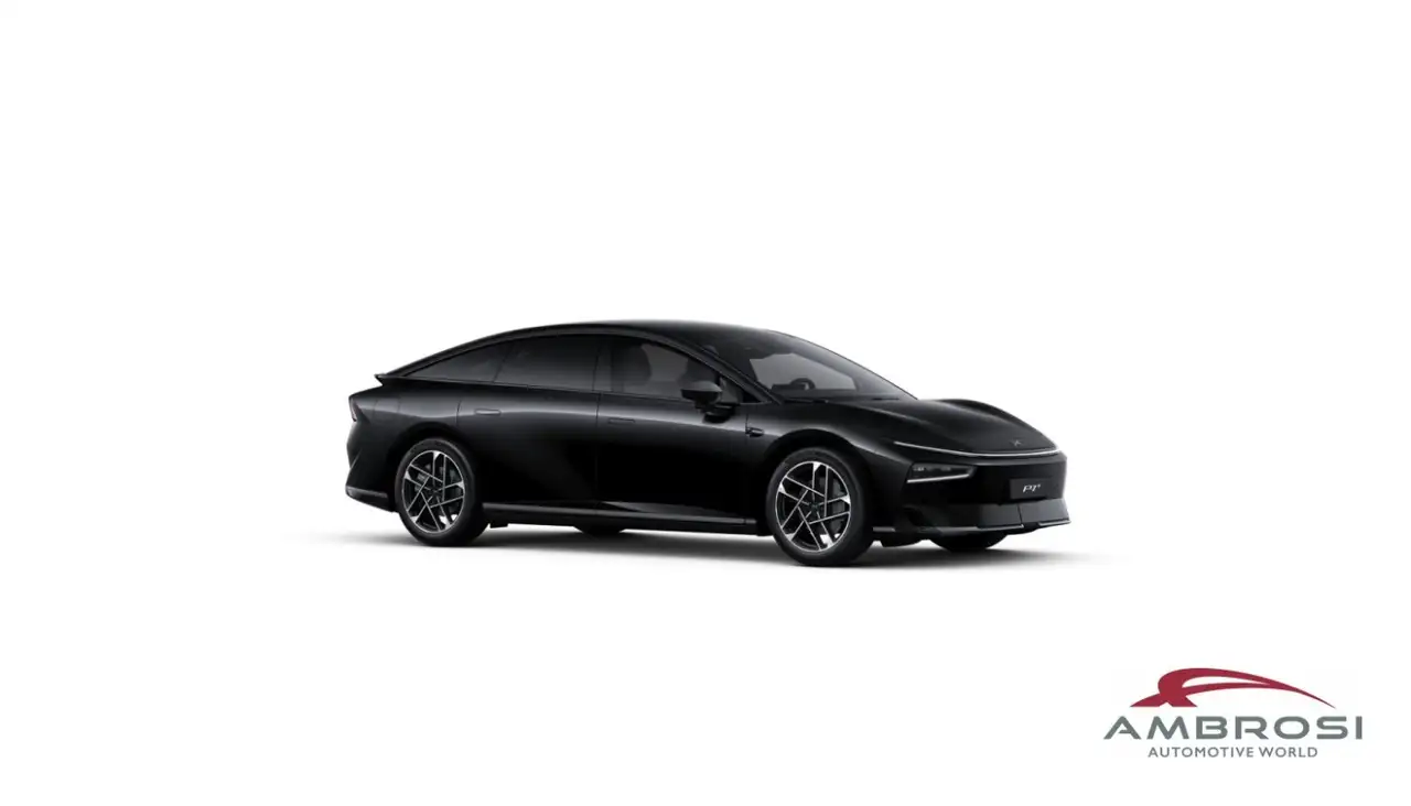 Xpeng P7 AWD PERFORMANCE — photo 1 of 1