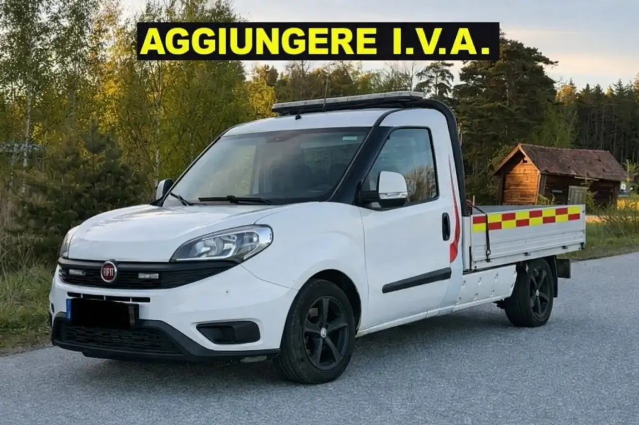 Fiat Doblo 1.3 Mjt Cassonato 3 POSTI Work-Up GANCIO TRAINO — photo 1 of 14