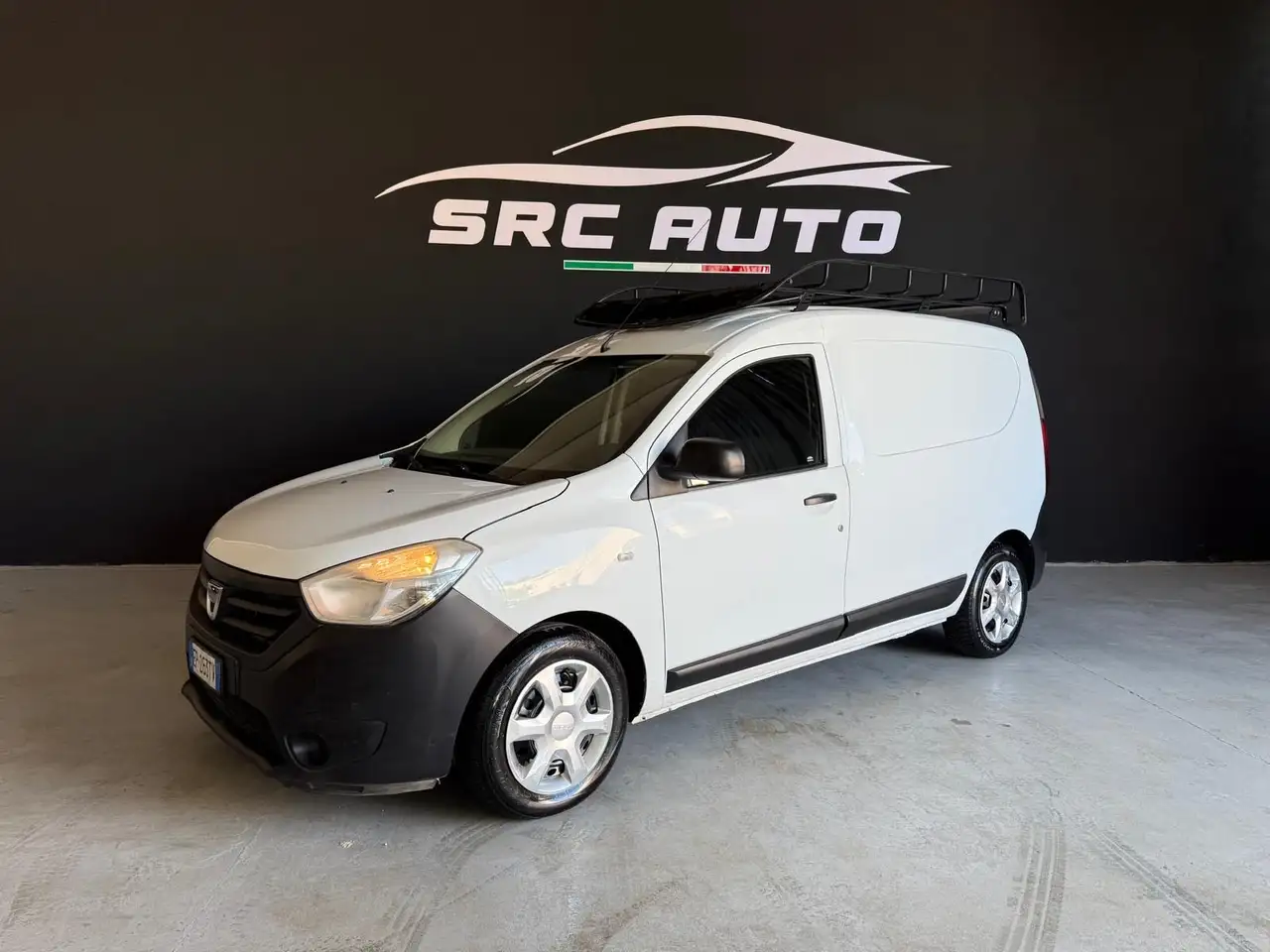 Dacia Dokker 1.5 dci Ambiance 75cv — photo 1 of 15