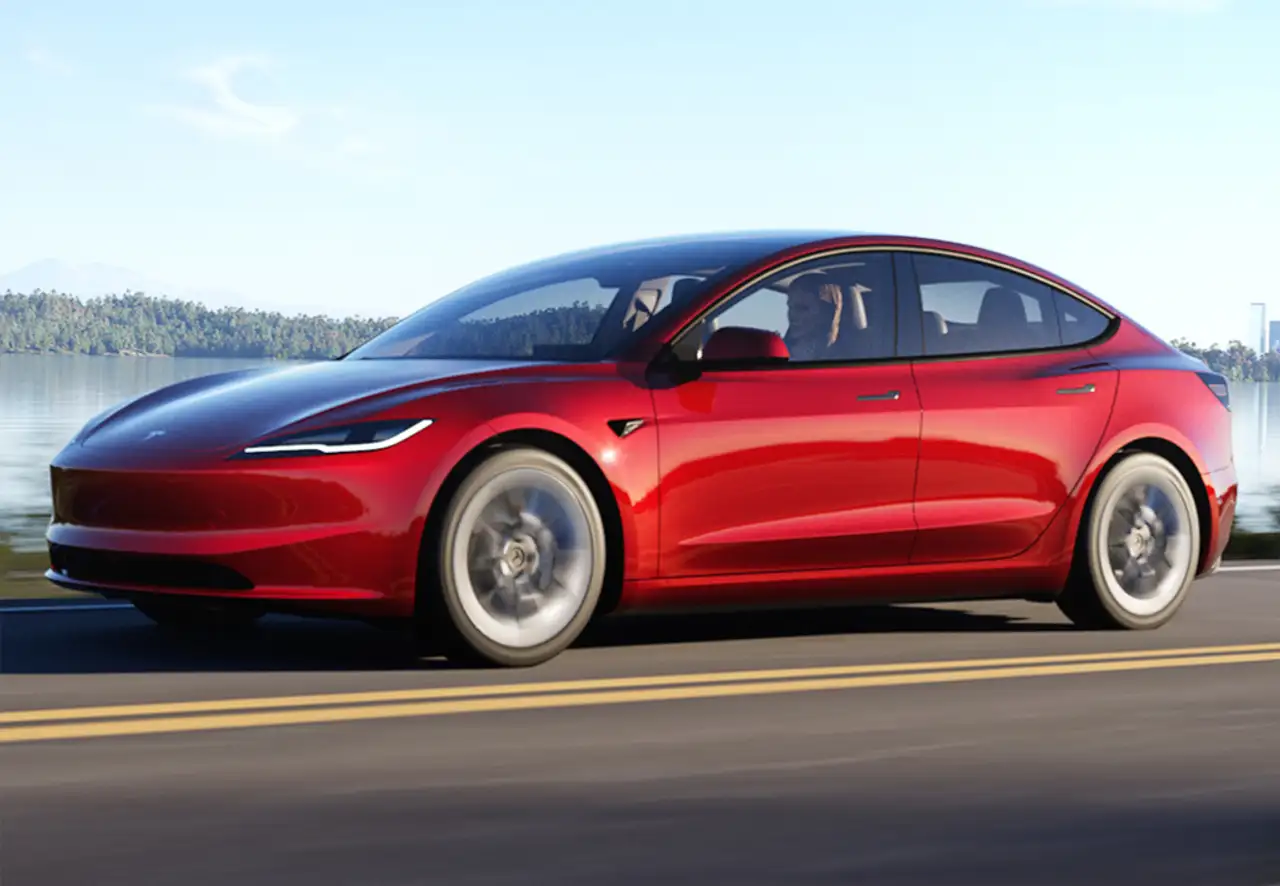 Tesla Model 3 Standard Range Premium RWD — photo 1 of 25