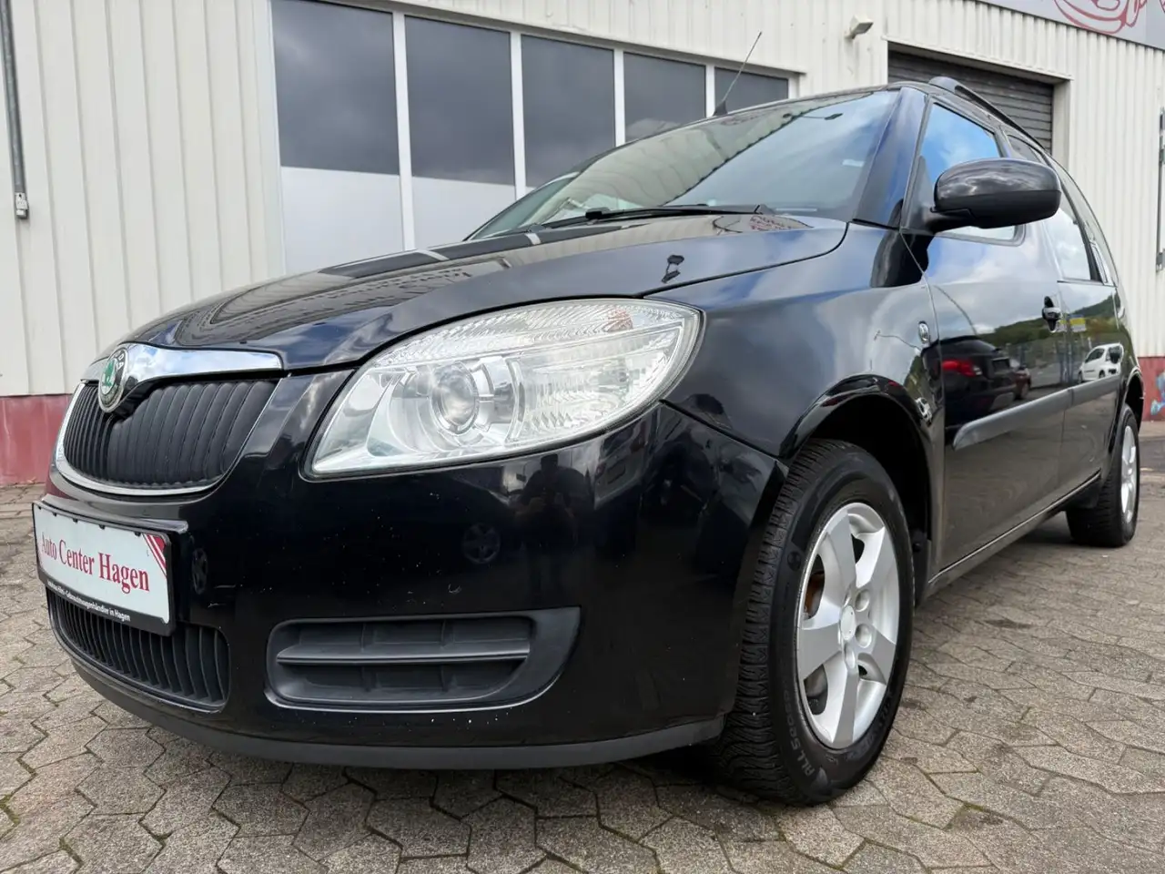 Skoda Roomster 1,2 51kW 69PS Style/Klima/SHZ/PDC — photo 1 of 23