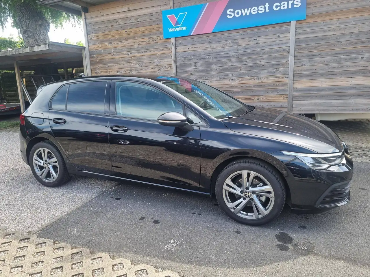 Volkswagen Golf Golf 1.0 TSI Life Business OPF — photo 1 of 15
