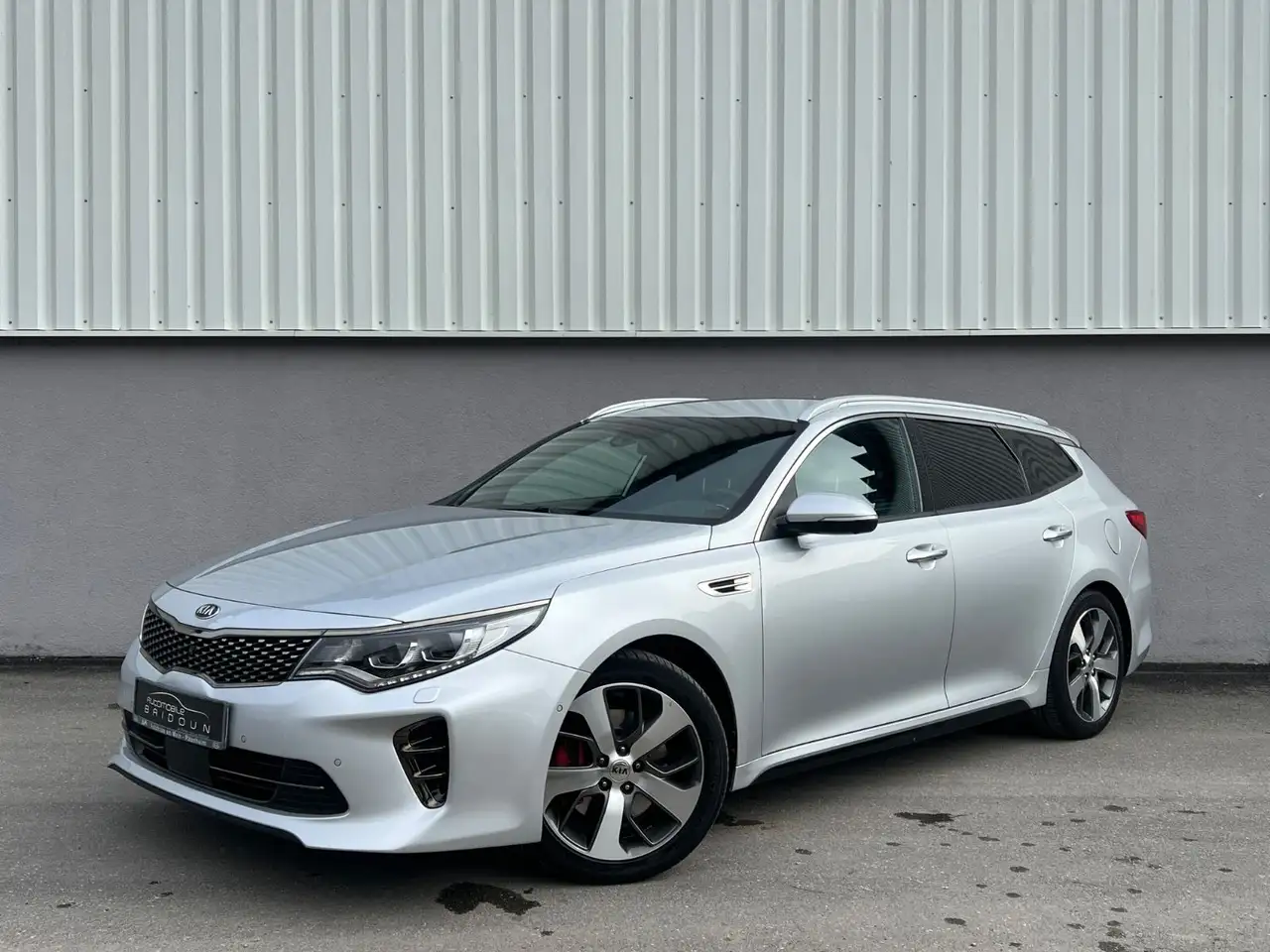 Kia Optima Sportswagon GT Aut. LED NAVI KAMERA — photo 1 of 16