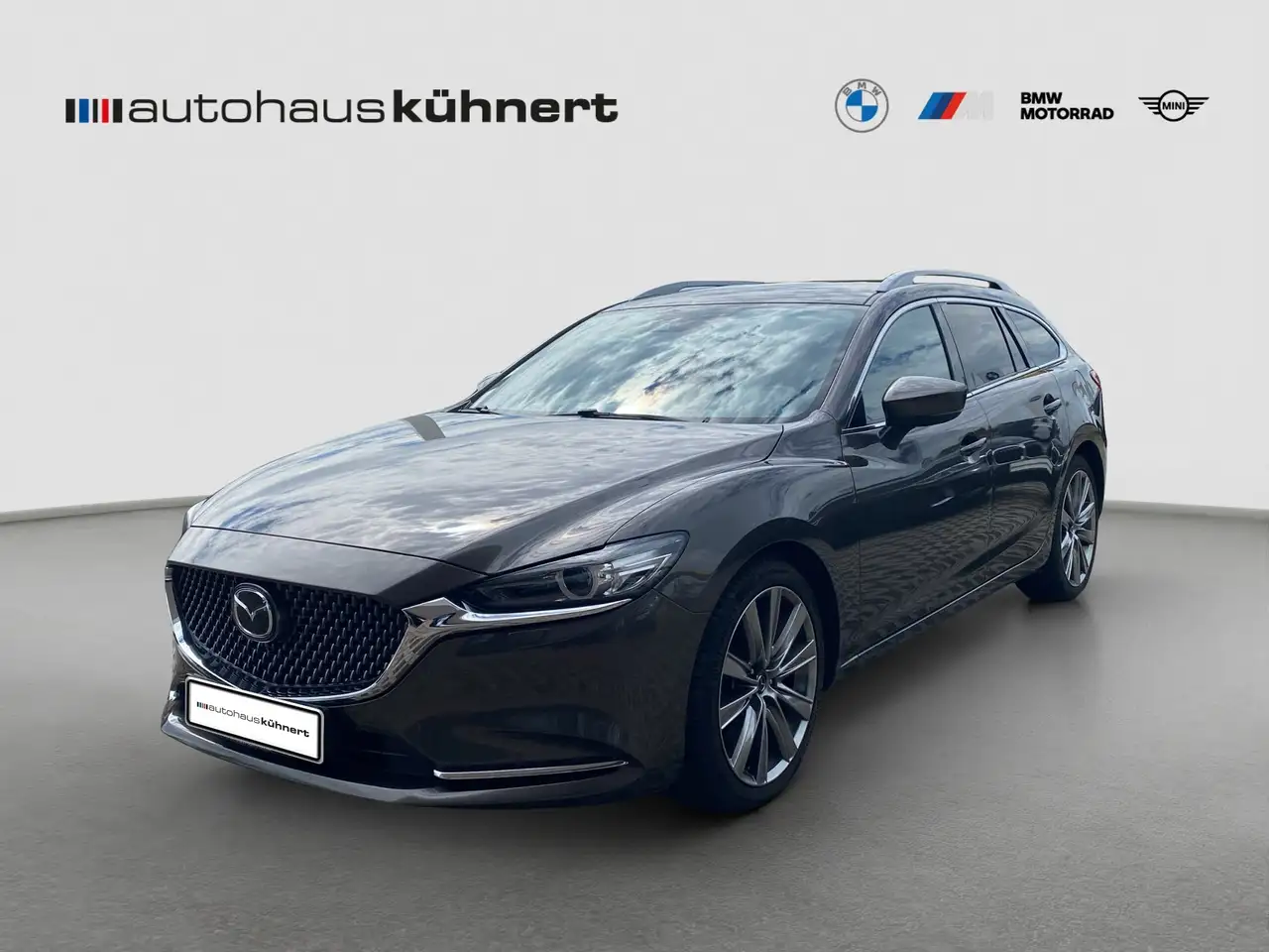 Mazda 6 Kombi SKYACTIV-D 184 Drive i-ELOOP Sports-Line Mat — photo 1 of 15